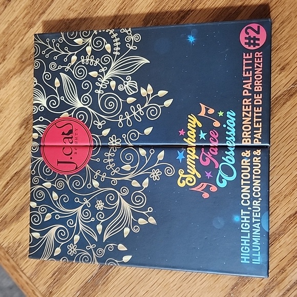 Highlight, Contour, Bronze Palette - Picture 2 of 4